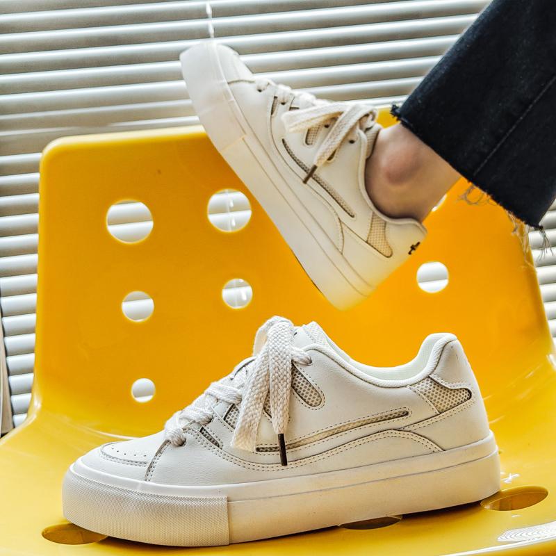 Mens White Board Shoes New Casual Men's Low Cut Fashionable Thick Soled Height Increasing Casuales Trendy Durable Sports Board