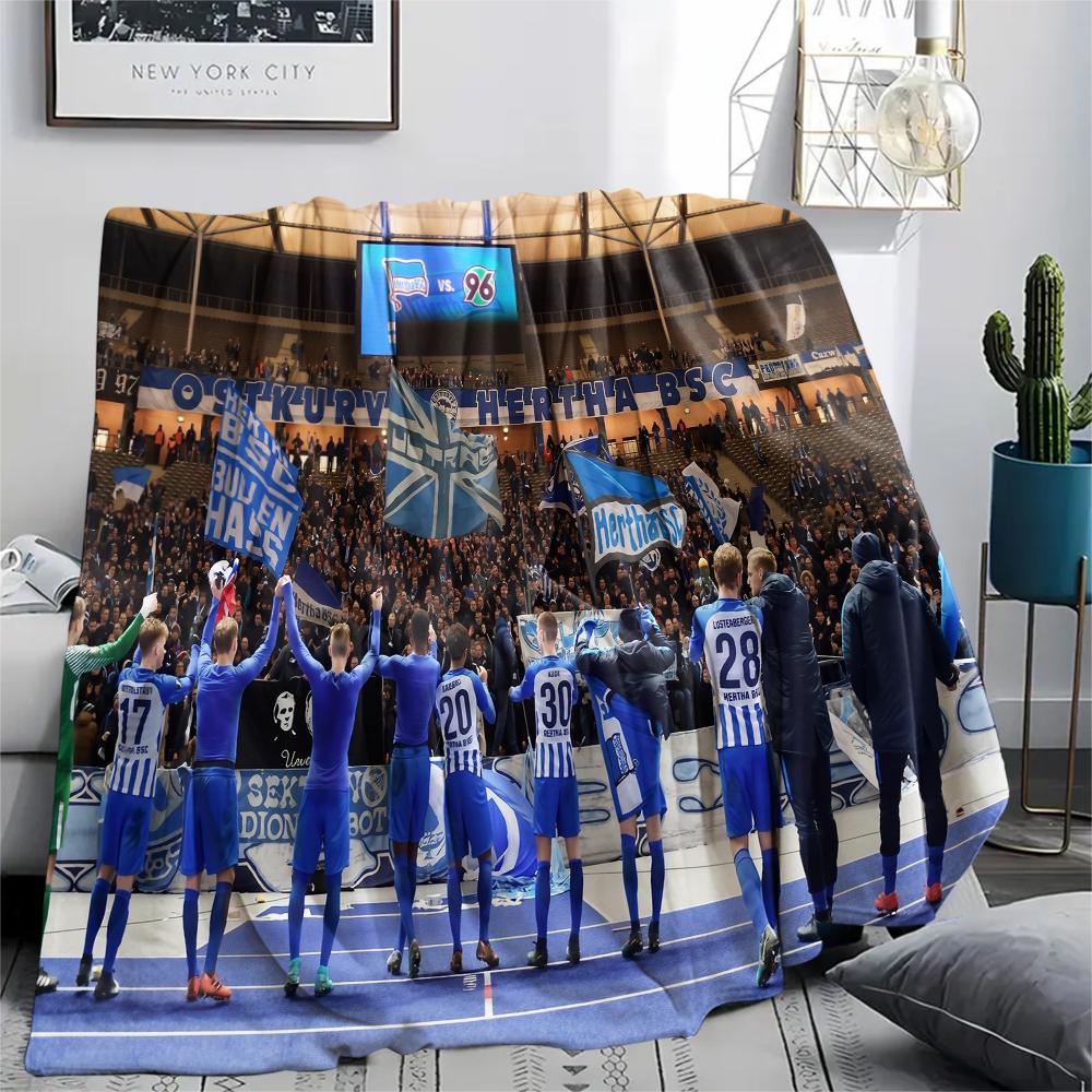 Герта BSC Берлин, Фланелевое одеяло с узором, Высокое качество, Удобное для всех сезонов, Домашний декор, Тепло и уют, Идеально для подарков. 80cm x 120cm