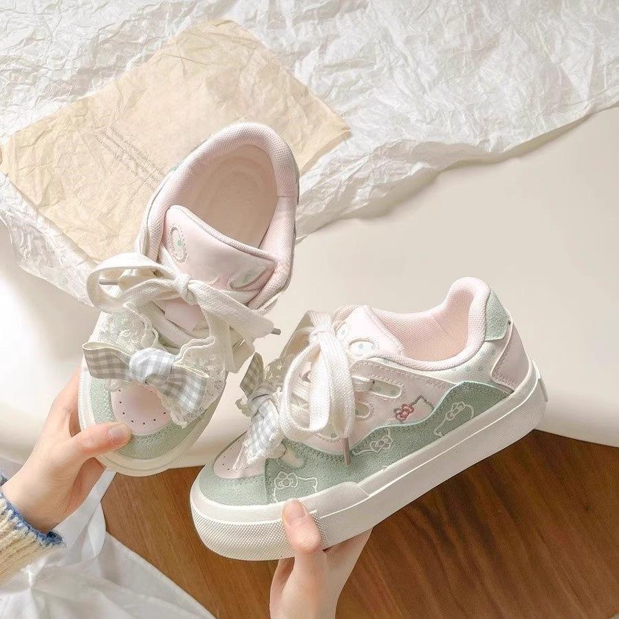 Dopamine Bread Little White Shoes Women's 2025 Spring New Platform Casual Niche Bow Versatile Cute Board Shoes