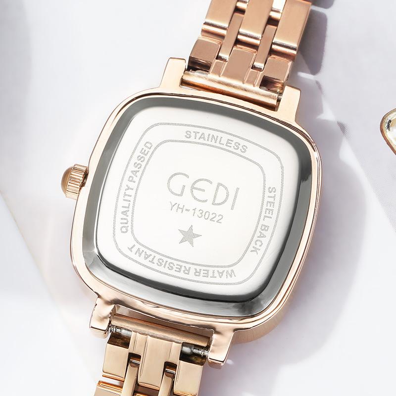 Simple And Compact Dial Women'S Watch Retro Schoolgirl Square Steel Belt Quartz Watch