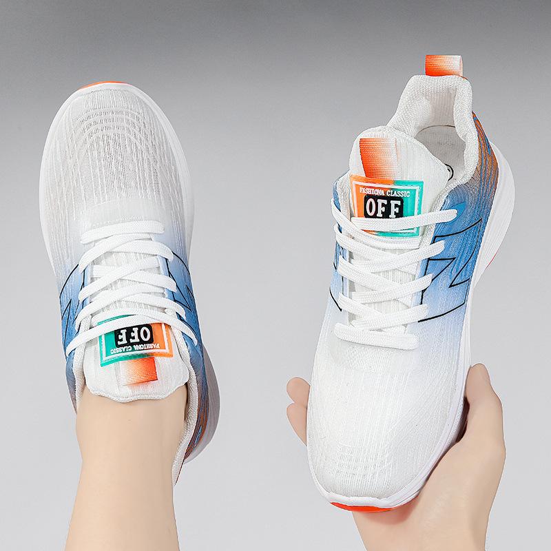 Удобные студенческие кроссовки — фото 9