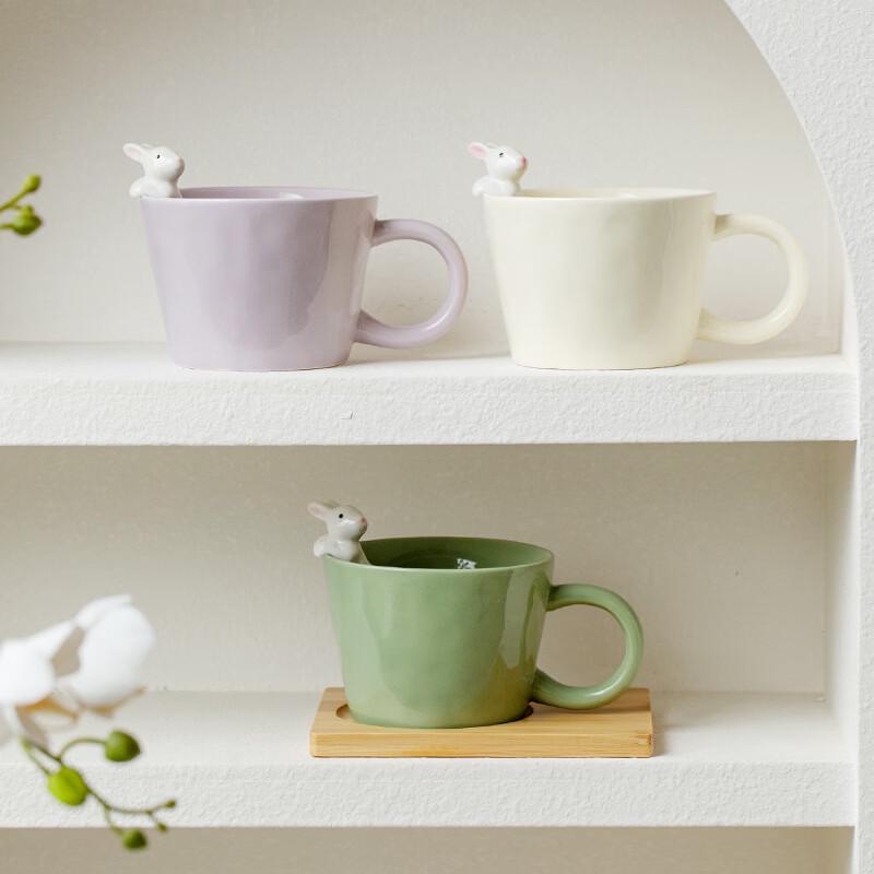 Ceramic Breakfast Mug with Rabbit Design