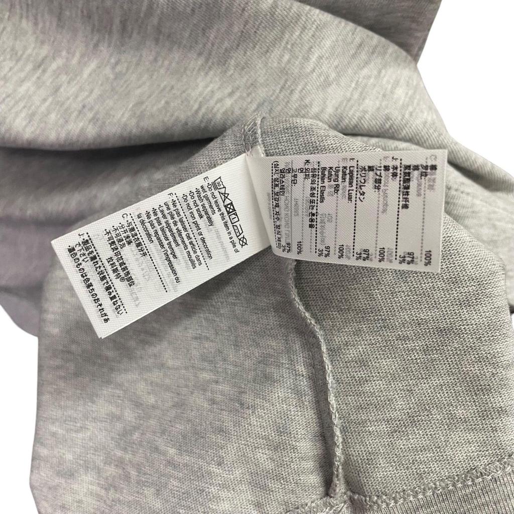 Used [New and unused] [Box/with tags] LACOSTE Outline Clock Crew Neck T-Shirt Heavy Weight Short Sleeve T-Shirt TH5582-99 Gray CCA / Silver Gray 100%
