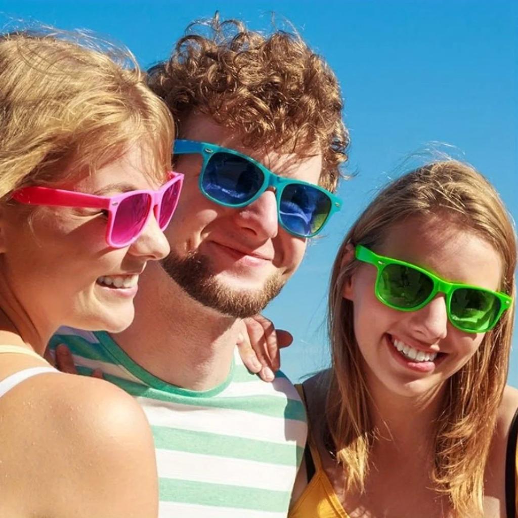 Balení 10 kusů Neonové barvy Party dárkové předměty Barvy Módní brýle Klasické Retro Party dárky Módní brýle pro Dospělé