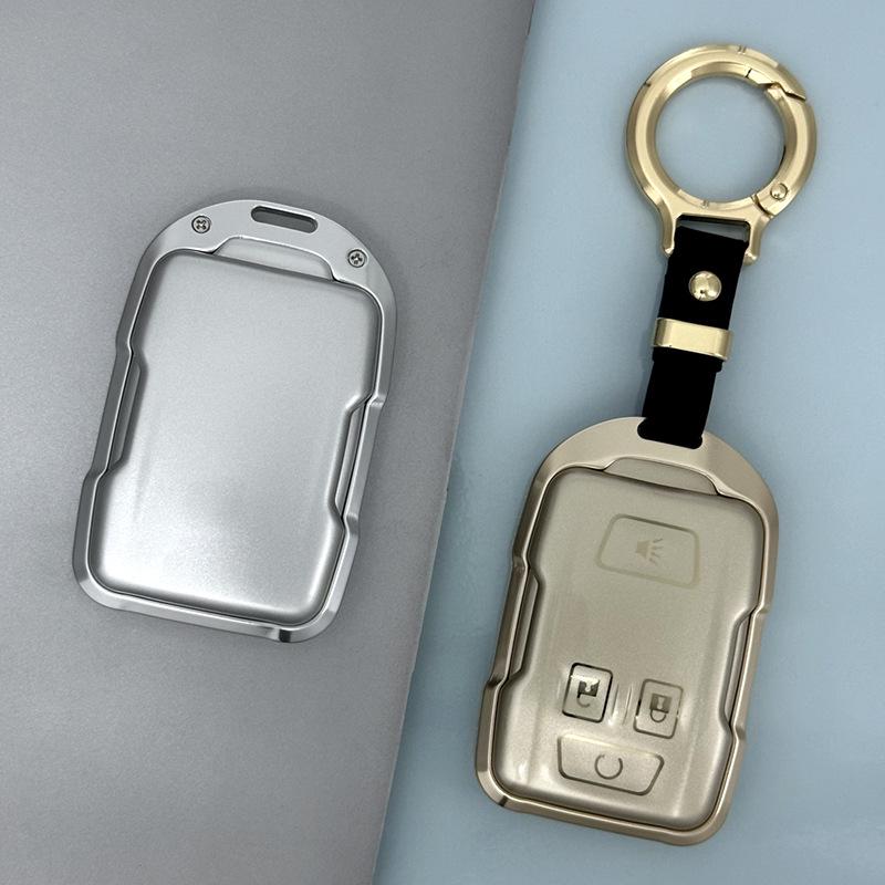 GMC Silverado Car Key Cover: TPU Full Coverage with Aluminum Alloy Buckle