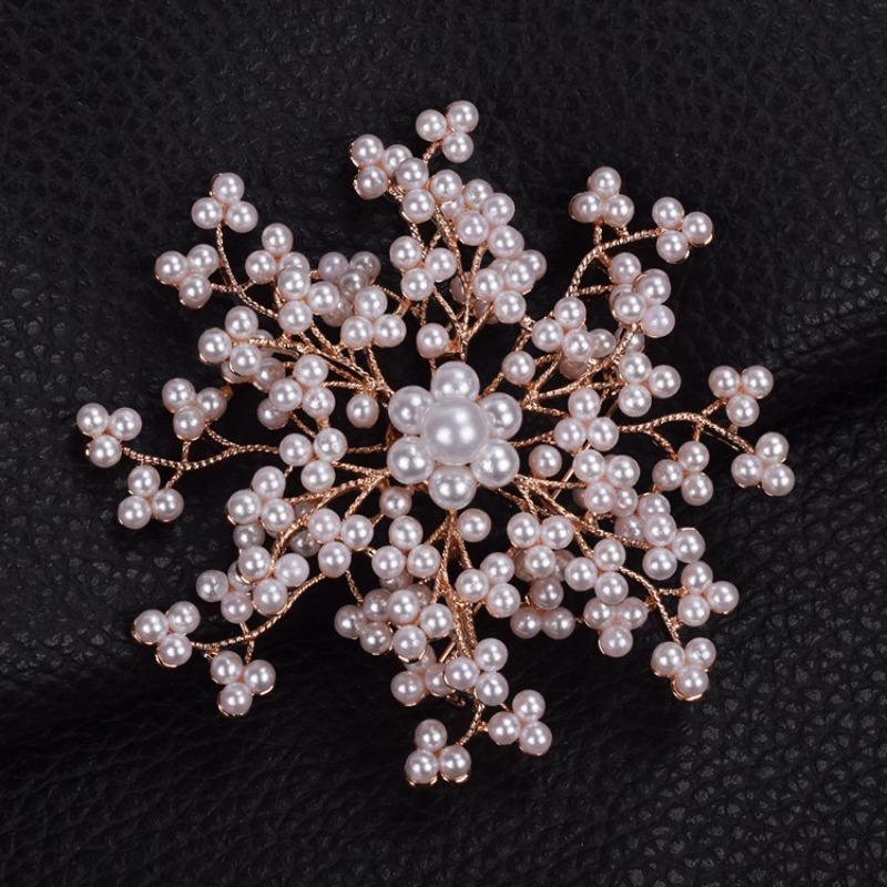 Snowflake Brooch for Women, Versatile Design Sense, Brooch, Elegant Pearl Brooch, Fashionable Suit Accessory Pearl Brooch