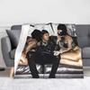 YoungBoys Rapper Musikdecken Plüsch-Kuscheldecken Schlafzimmer Sofa Bedruckte Leichte Tagesdecken