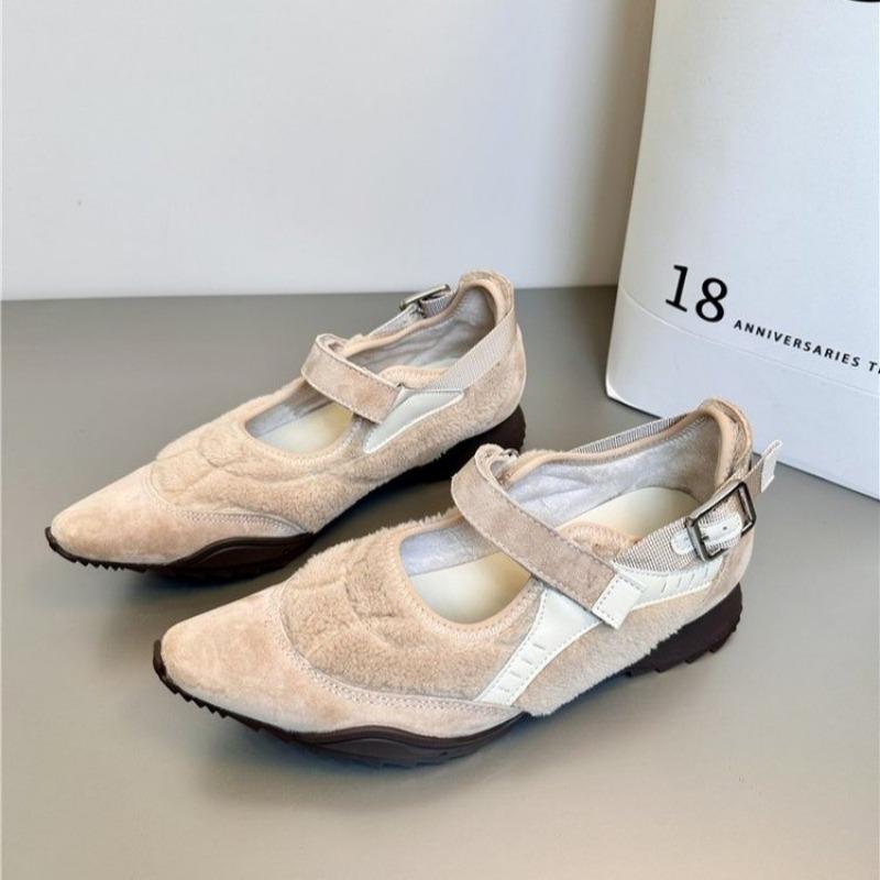 Women's Square Heel Shoes Winter New Pointed Head Shallow Mouth Suede Anti-slip Wear-resistant Low-top Shoes
