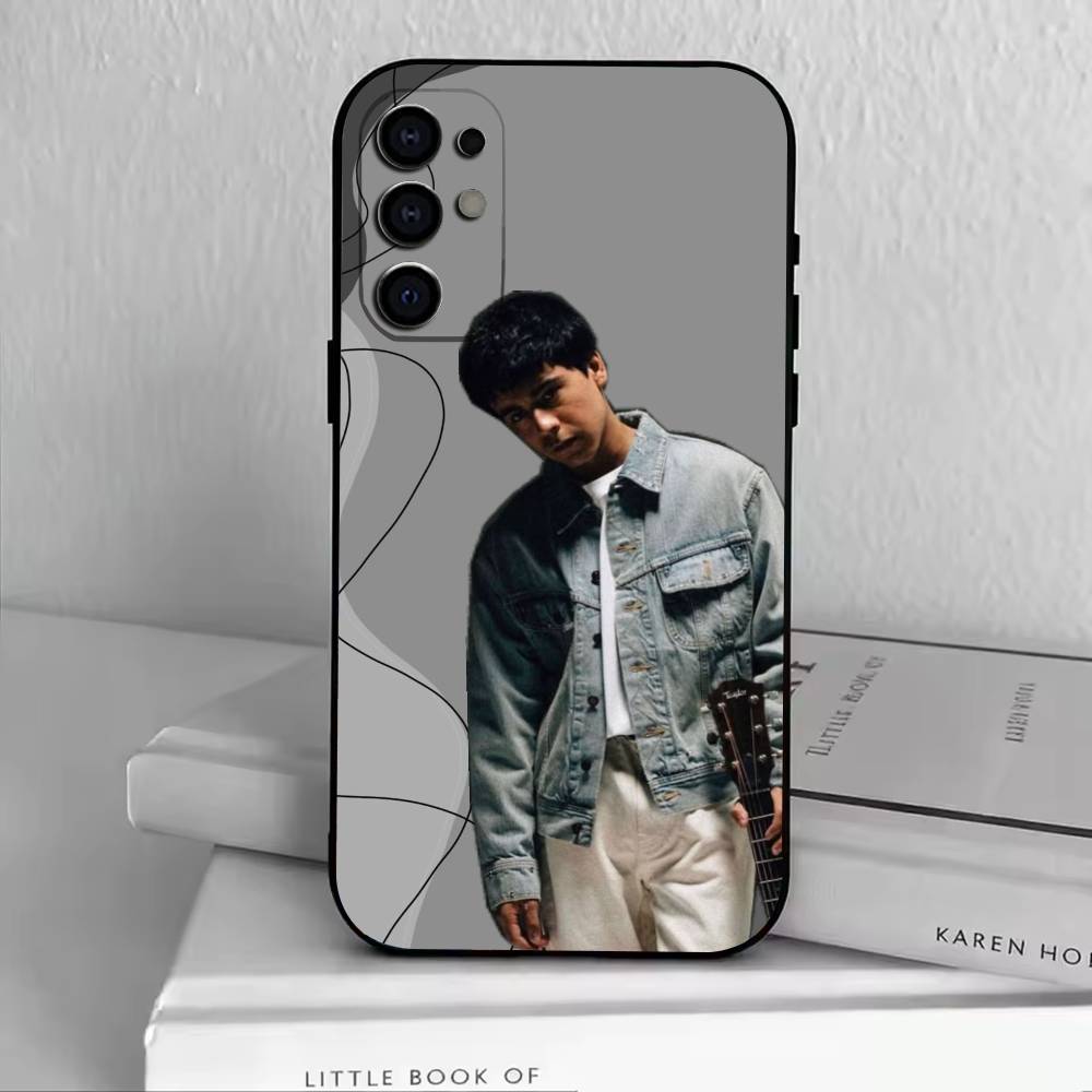 

Singer I-Ivan Cornejo Phone Case Black Silicone Soft For Samsung S25,S24,S21,S22,S23,S30,Ultra,S20,Plus,Fe,Lite Samsung S21fe