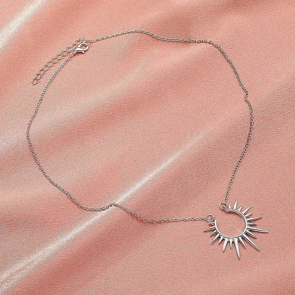 

Retro Wedding Jewelry Luxury Clavicle Chain Sunflower Necklace Sweet Choker Korean Style Necklace