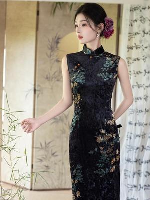Retro Velvet Minguo-Style Sleeveless Cheongsam - 2025 Autumn Collection, High-End Design (Model 7503)
