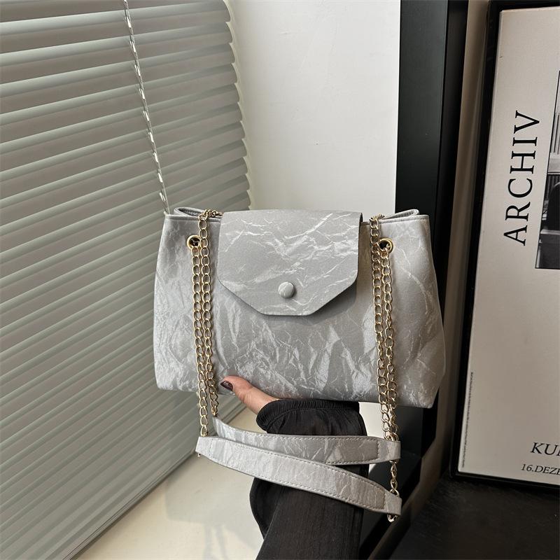 Summer Beautiful Solid Color Large Capacity Daily Practical Tote Bag Chain Single Shoulder Underarm Messenger Bag Casual Bag