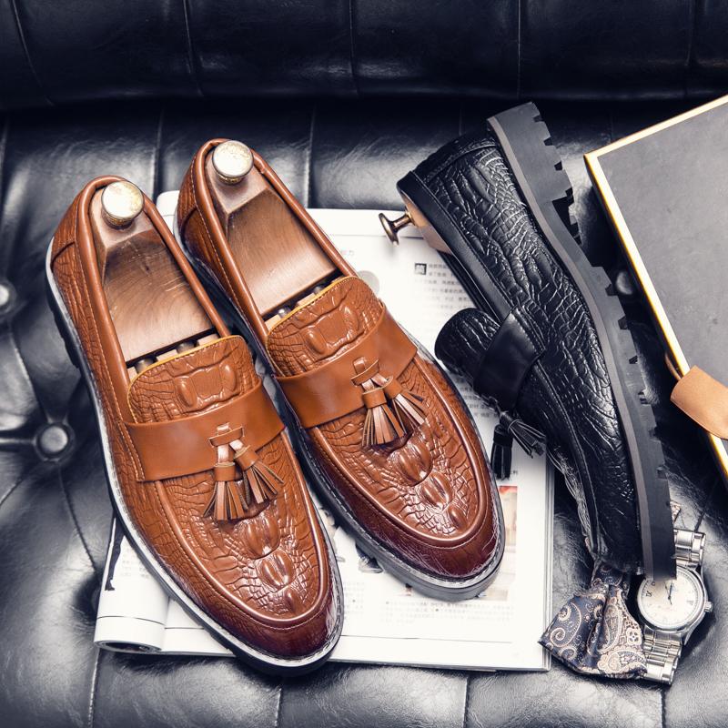 Fashion High Quality Loafers Men's Slip-On Crocodile Pattern Tassel Casual Shoes Business Dress Shoes Men's 38-46 Size Plus Men's Shoes