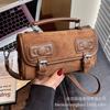 Retro small bag women's autumn and winter versatile 2025 new simple casual messenger bag this year popular portable small square bag