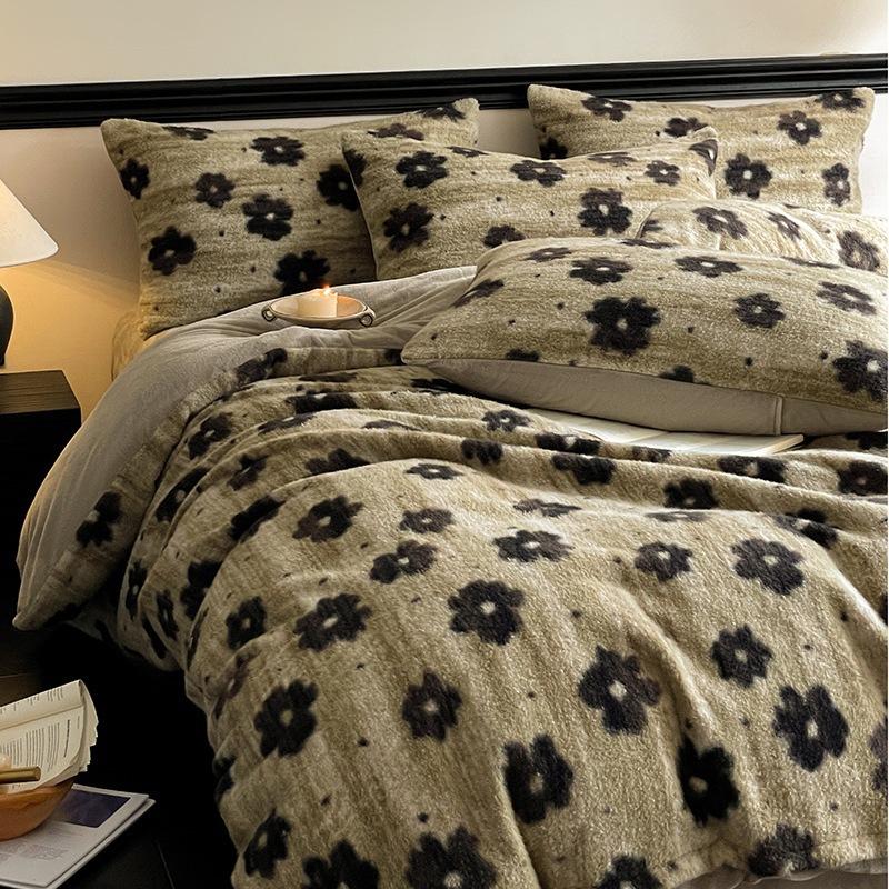 High-Grade Gorgeous A Version 350G Dolly Cashmere B Version 230G Thermal Oxygen Fleece Four-Piece Set Thickened Milk Fleece Sheets