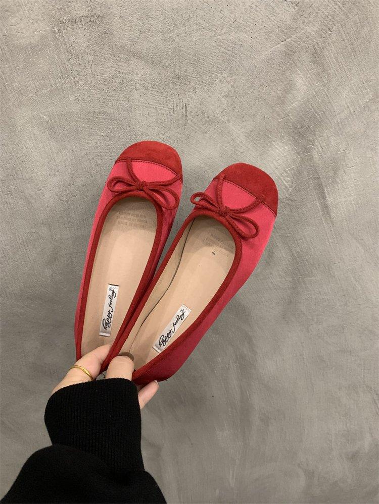 

Нежные вечерние туфли на плоской подошве, французские маленькие красные туфли, женские туфли 2025 года, весенне-осенние балетки серебристого цвета с мягкой подошвой 35