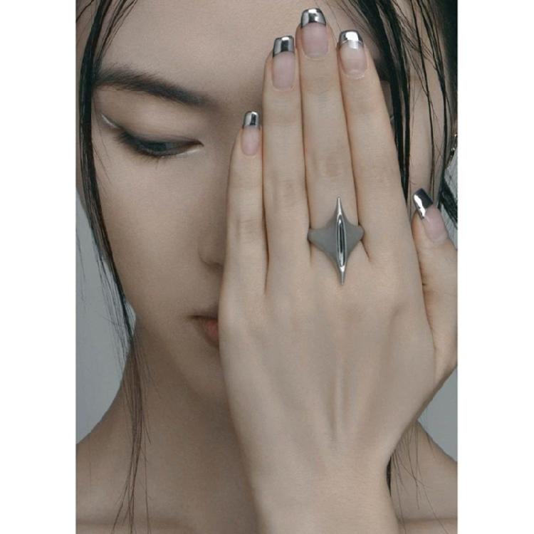 Elegant Swords Concept Minimalist Ring Comfortable Hand Accessory Delicate Rings Suitable for Everyday Outfits and Event