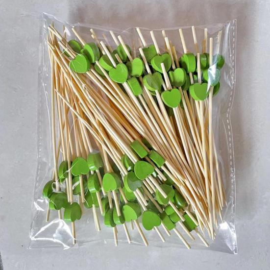 100Pcs Disposable Dessert Picks Heart Pattern Bamboo Barbeque Snacks Buffet Picks Indoor
