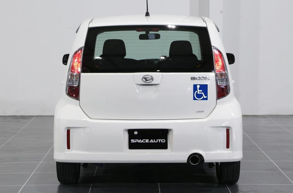 (Road Traffic Law Compliant) International Symbol [Magnet] Resistant! Light Reflectivity! (Nursing , Wheelchair