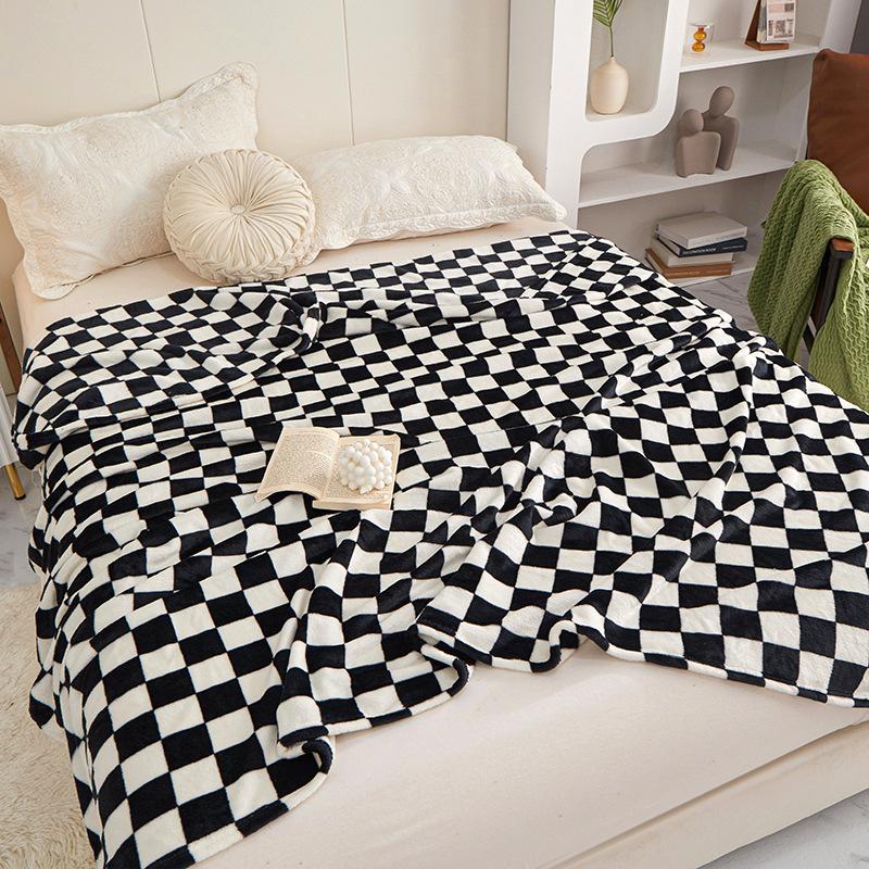 Checkerboard Flannel Fleece Throw Blanket Soft Warm Plaid Cover for Sofa Bed Nap