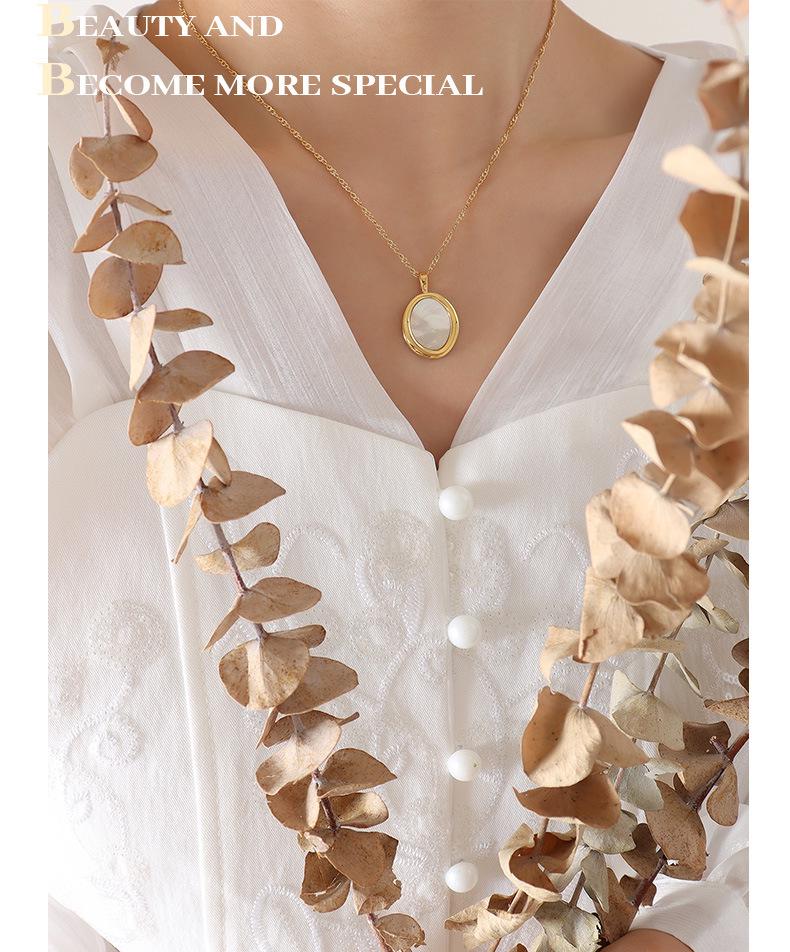 Elegant Gold-Plated Titanium Steel Necklace with Oval White Sea Shell Pendant