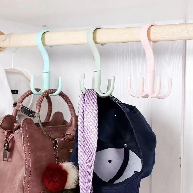 Modern Plastic Multifunction Closet Hook With Rotating Claws For Home Storage