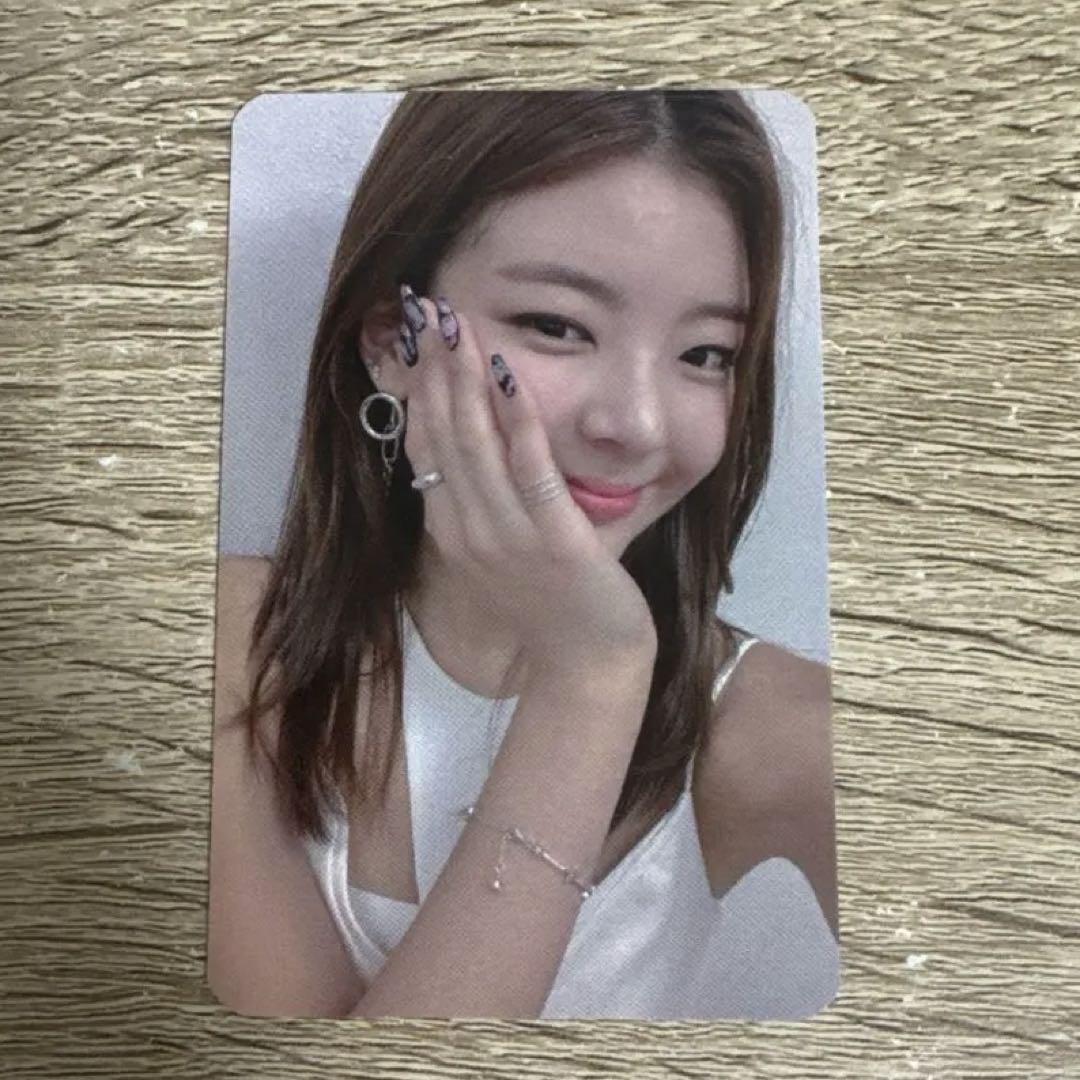 

[USED] ITZY Leah NOTSHY MMT Yonton Trading Card