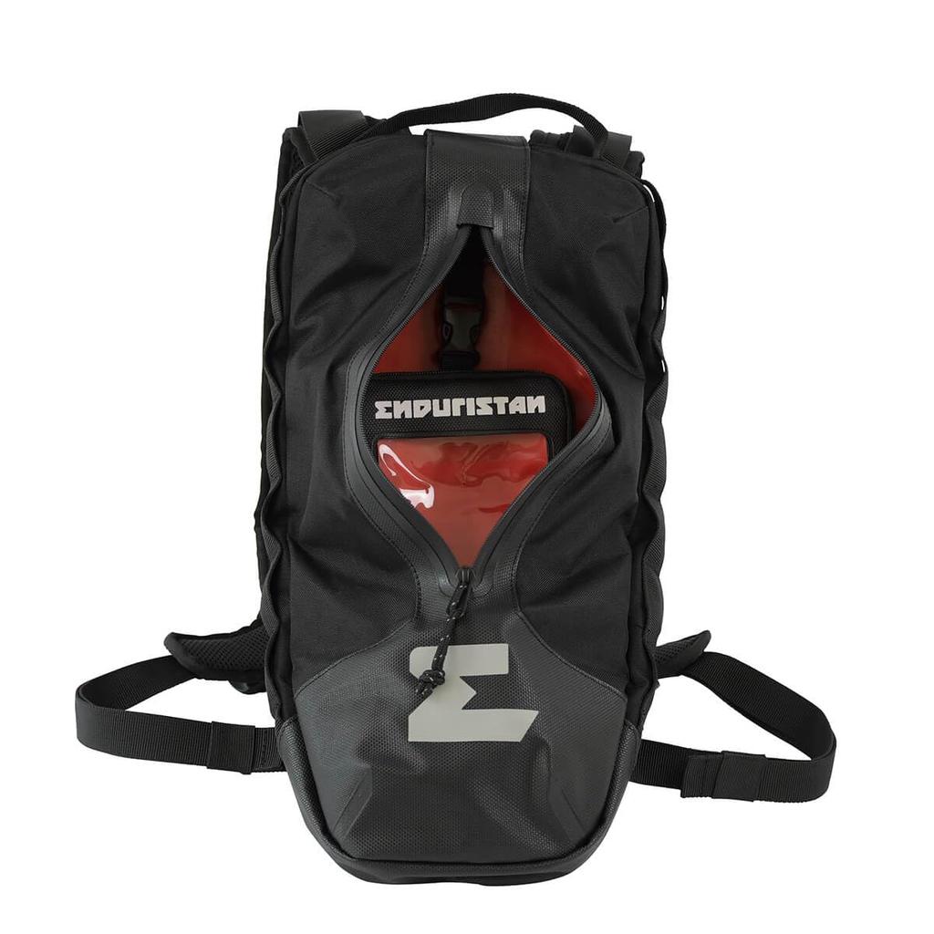 Enduristan Hurricane BACKPACK 7, a 7-liter, fully waterproof, dustproof, and sandproof backpack for off-road use.