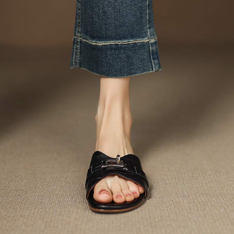 Krazing Pot Cow Skin Mules Summer Size 42 Low Heels Luxury Shoes Metal Decoration Women Superstar Women Peep Toe Slip on Sandals
