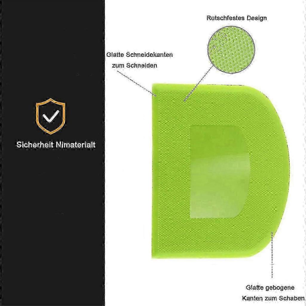 BPA-free dough scraper compatible with professionals and beginners
