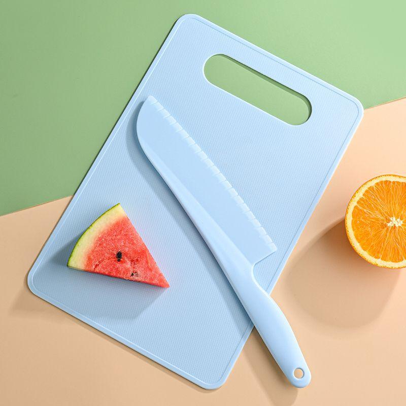 Non-slip Plastic Kitchen Knife for Cutting Fruits, Knife Set for Chopping Vegetables, Chopping Board, and Baby Food Set.