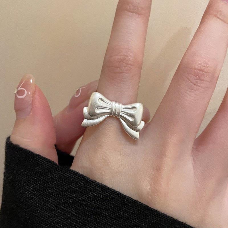 Elegant French Romantic Openable Finger Ring for Women - Trendy and Fashionable Index Ring Adjustable Opening
