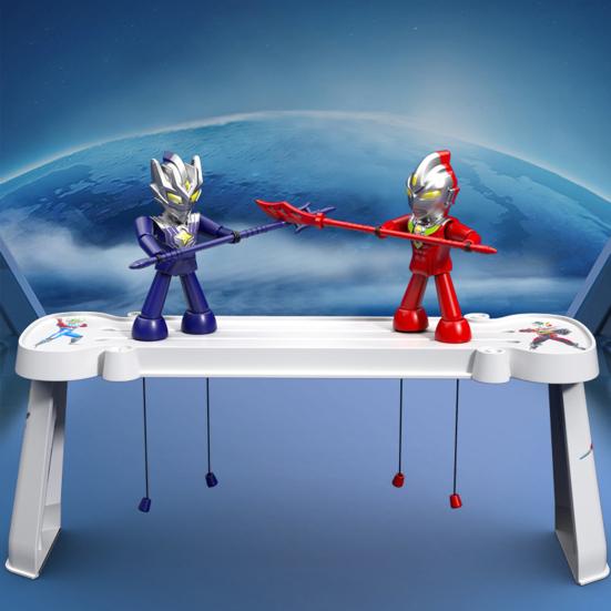 1 sada ručně vyráběných dřevěných bojových hraček s klouby Bambusové šermířské loutky Ultra-Man Fight Stolní hra Interakce rodiče s dítětem