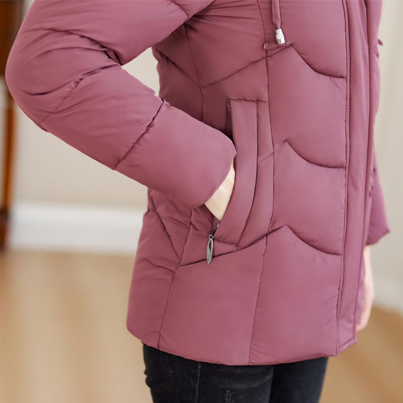 Paltoane de iarnă de mărime Plus XL-6XL pentru femei Parka scurtă cu glugă Elegantă, groasă, călduroasă, îmbrăcăminte exterioară, jachete pentru femei de vârstă mijlocie