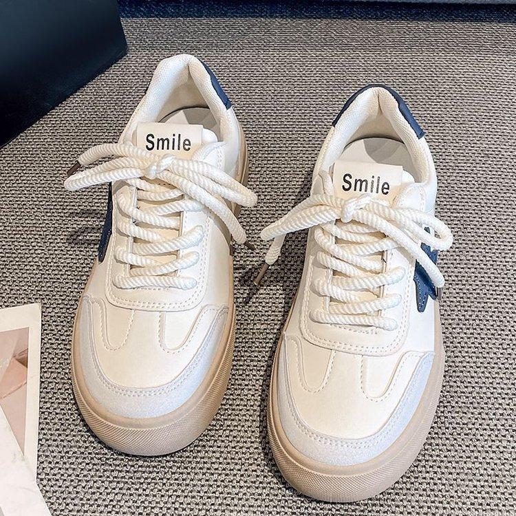 Fall New White Shoes Women's Leather Muffin Soft Bottom Star Pattern Sneakers Simple Casual Sneaker Women's