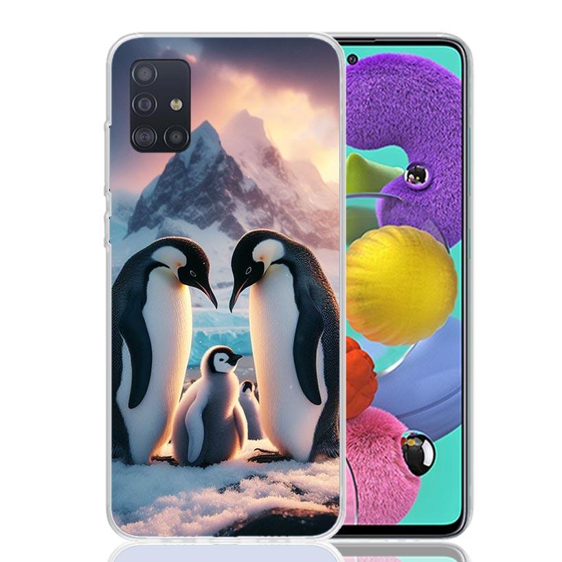 Penguins Love At The North Pole Phone Case For Samsung Galaxy A52 A32 A22 A12 A02S A50S A30S A51 A31 AA71 Note 20 Ultra 10 S10 P