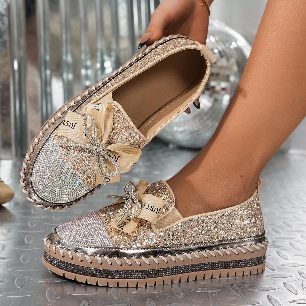 Fashion 2025 New Women Sneakers Couple Fashion Plus Size Sneakers Women Luxury Crystals Bowknot Loafers Sequined Flat Platform Shoes
