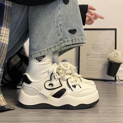 Love Platform White Shoes Women's New Autumn White Black and White Sneaker Casual Breathable Board Shoes Ins Fashion