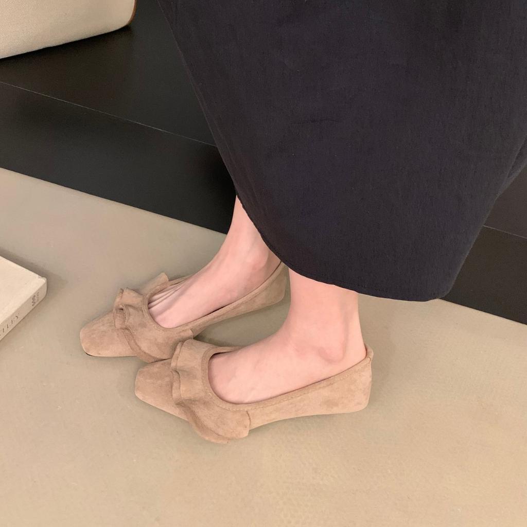 Ladyshoes 2025 new Korean version of spring and autumn versatile square head soft-soled flat shoes women's suede shallow mouth one-pedal single shoes