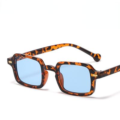 Modische Quadratische Sonnenbrille Damen Neu Retro Nieten Dekoration Farbverlauf Gläser UV4 Leopard Blau Sonnenbrillen