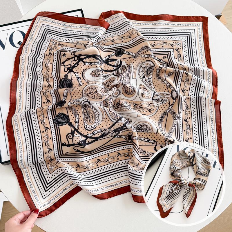 Damski jedwabny szalik w koreańskim stylu: Wszechstronny kwadratowy szalik z kamelią na wiosnę i jesień - do noszenia na szyi, na torebce lub we włosach