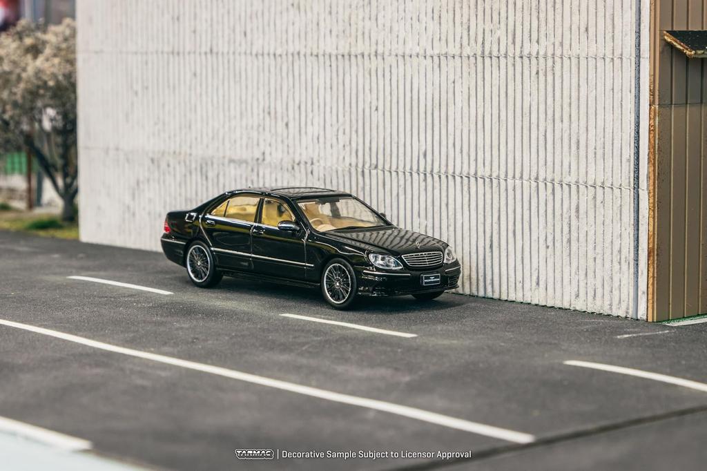 Speedmaster Japan TARMACWORKS Scale Wald Black Finished Model 1/64 Mercedes-Benz S-Class T64G-072-BK