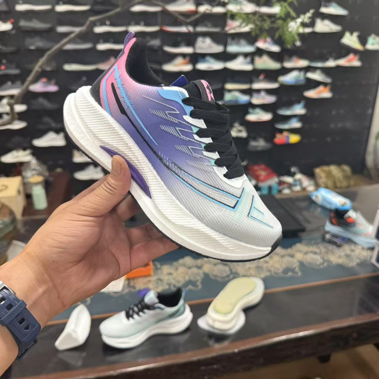 

Couple shoes summer breathable mesh shoes fashion casual shoes platform light shoes men s running shoes 40