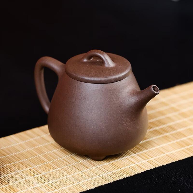 Wanchunhe Zisha Teapot Set