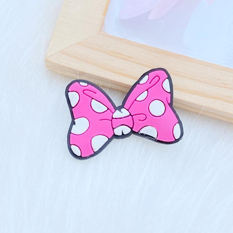 20pcs New Pattern Cute Mini Cartoon Bow PVC Flexible Glue Flat Back DIY Scrapbook Embellishment Phone Craft Decoration Q45