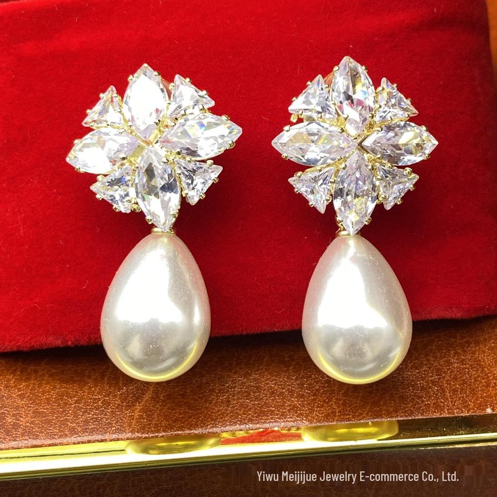 S925 Silver Teardrop Pearl Earrings: Elegant Zircon Inlay, French Luxury Court Style
