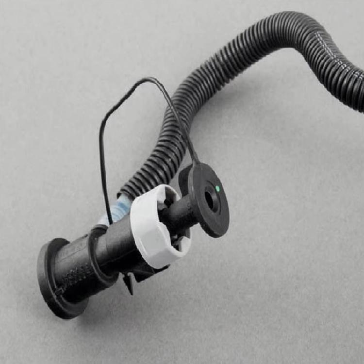 Replacement Fuel Return Hose Injector Hose Leak Line Fuel Return Line Hose Automotive Accessories for W163 W203