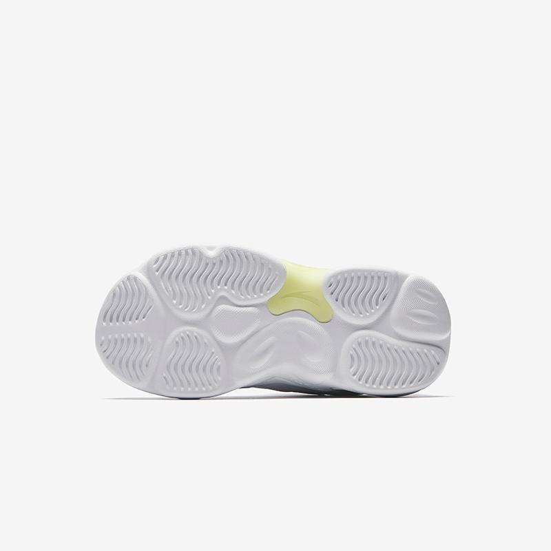 Anta Kids Trendy Fashion Cool Light-Up Fun Sports Breathable Lightweight Shock Absorbing Low-Top Running Shoes Kids sneakers A22539909