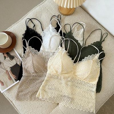 Üst Kıyafetler – Tişörtler ve üstler