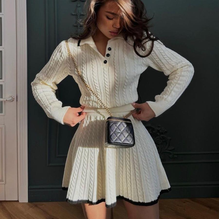 Completo da Donna in Maglia - Cardigan a Bottoni Manica Lunga + Minigonna a Ombrello (Primavera Autunno)